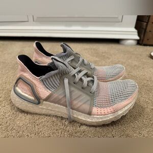 Adidas Womens UltraBoost 19